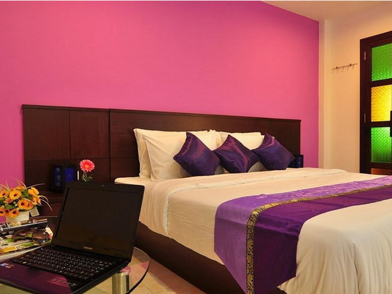 Islanda Boutique Hotel Patong Bagian luar foto