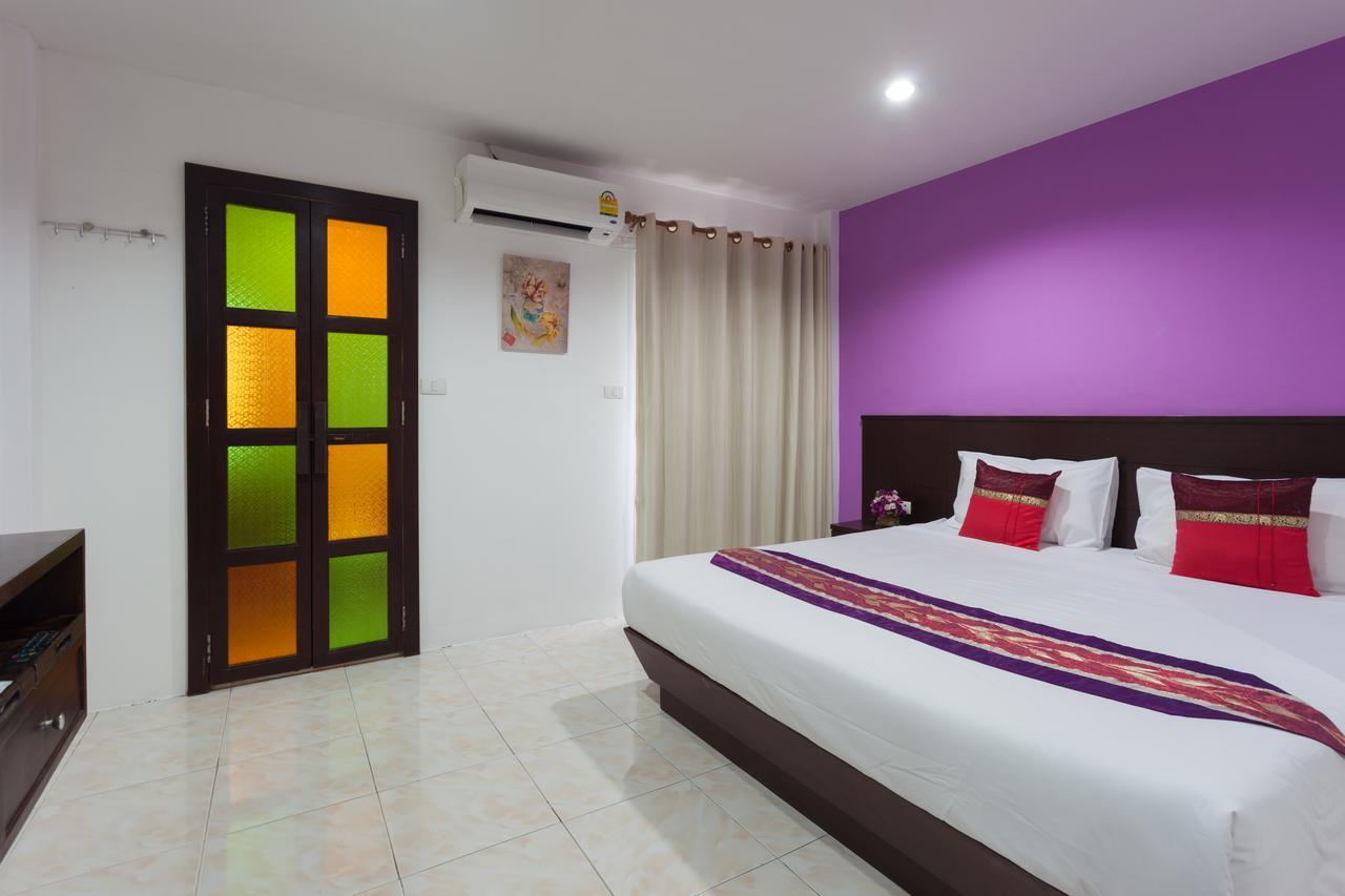 Islanda Boutique Hotel Patong Bagian luar foto